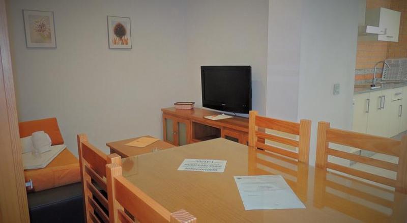 Hotel Apartamentos Loto Conil โกนิล เด ลาฟรอนเตรา ภายนอก รูปภาพ